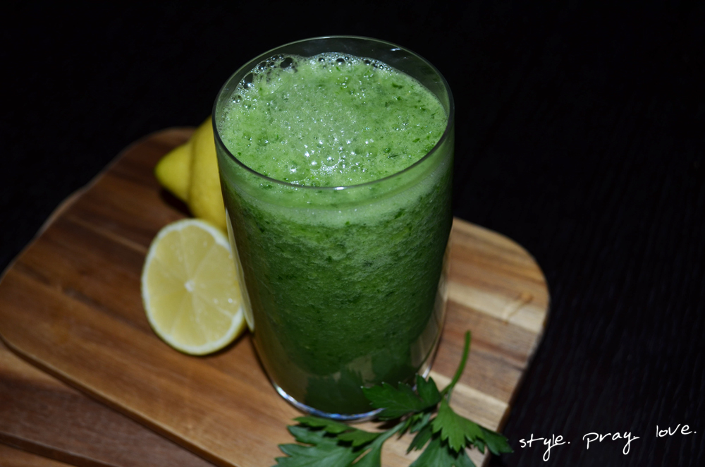 detox-drink-green-smoothie-2-spl