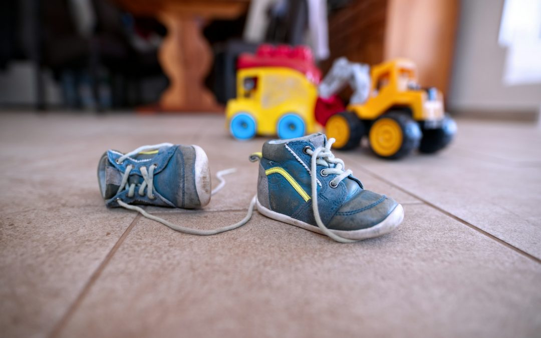 Schuhe für Mama und Kind: Passform, Größe und Pflege